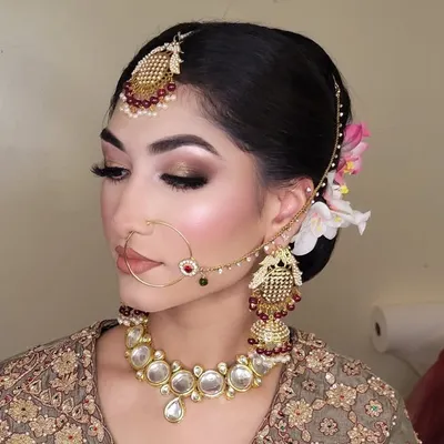 โ๐ฃ๐๐๐ฅ ๐๐๐ฆ๐ฃ โฌ || Makeup Artist profile