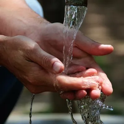Global H2O profile