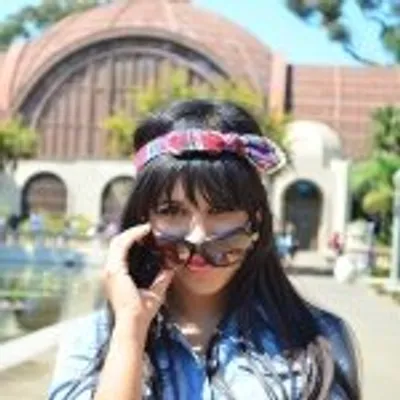 Claudia profile