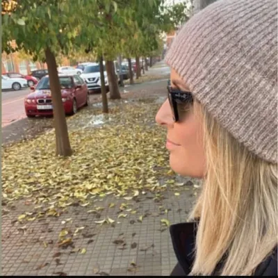 Glòria F Navarro profile