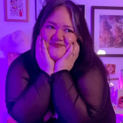Gloria | Content Creator profile