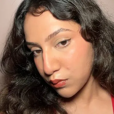 SWAGATIKA | Skincare + Makeup ๐โญ๏ธ profile