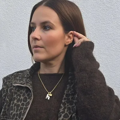 Jennifer profile