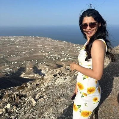 Vijaya (Sonal) profile
