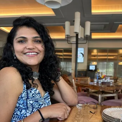 Shefali Pandey 🔹 India's Pallet Furniture Pioneer