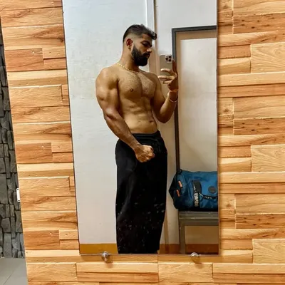 ۞ ROHAN PARAB 🔱 profile