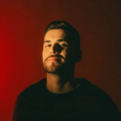 Daniel Štrauch profile