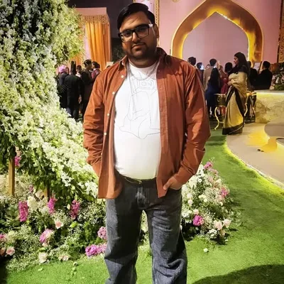 Goldey Makkar profile