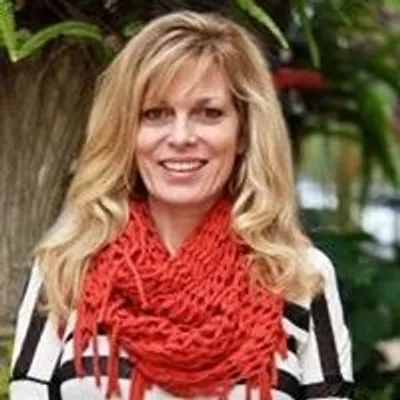 Kathleen Smith profile