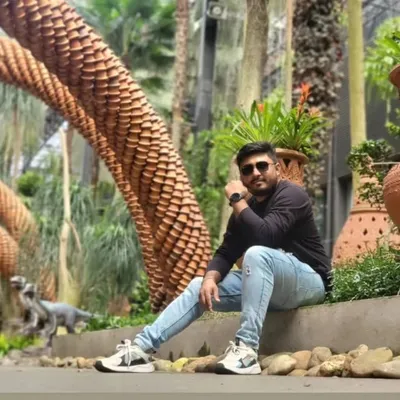Gautam Sakariya profile
