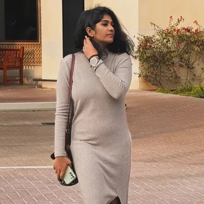 dhivyatharani profile