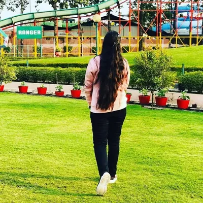 Aditi Pathak profile