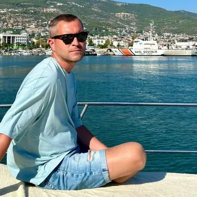 Максим Недвижимость Петербурга profile