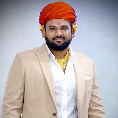 Govind Mundhava Singer profile