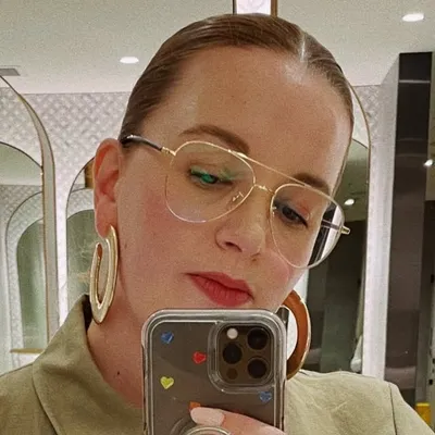 Georgia Perry profile