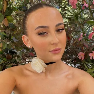 GRACE LILY profile