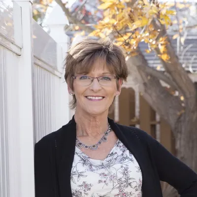 Mary-Lou Rosengren profile