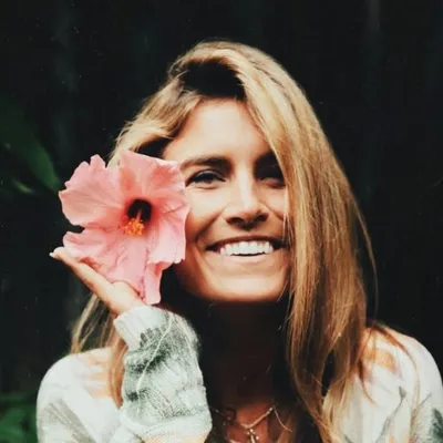 Gratefully Lauren profile