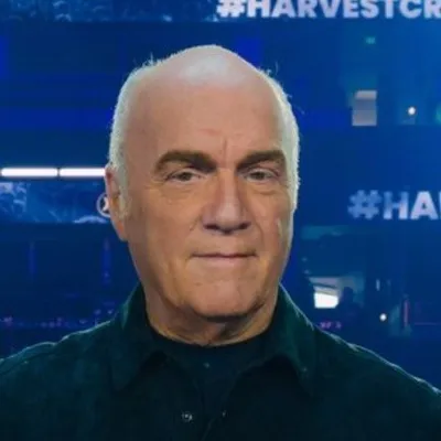 Greg Laurie profile