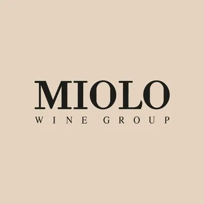 GRUPO MIOLO 🍷 profile