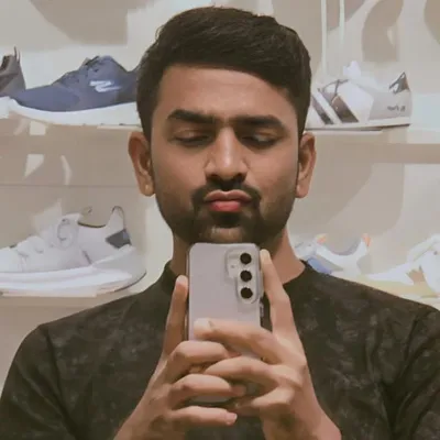 अक्षय profile