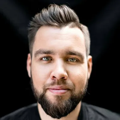 Grzegorz Dolniak profile