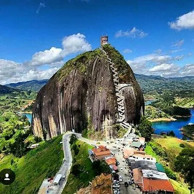 Guatapé, Antioquia, Colombia🌎🇨🇴 profile