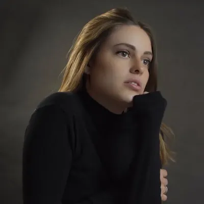 Erika Ugalde profile