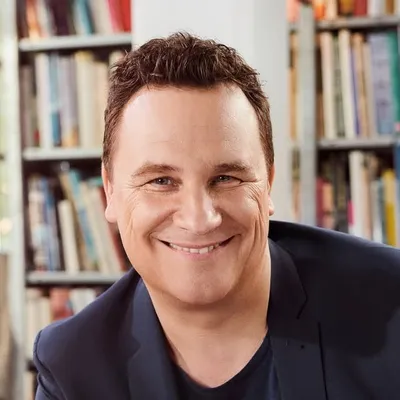 Guido Maria Kretschmer profile