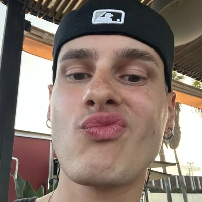 Guille Otín profile