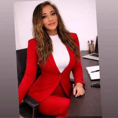 Gül Burak profile