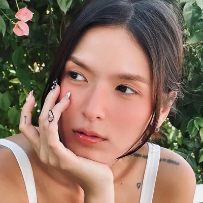 Christine Gulasatree profile