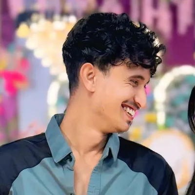 GULREZ SHAIKH profile