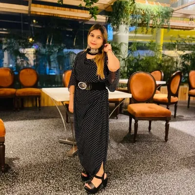 Gunjan Gulati ❤️🔥 celebrity makeup artist profile