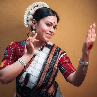 Gunjan • Makeup and Styling profile