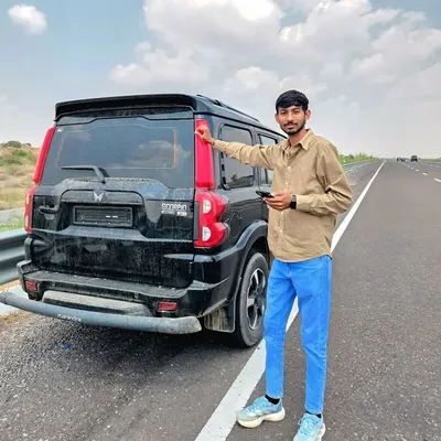 GD_RAJA🤴 profile