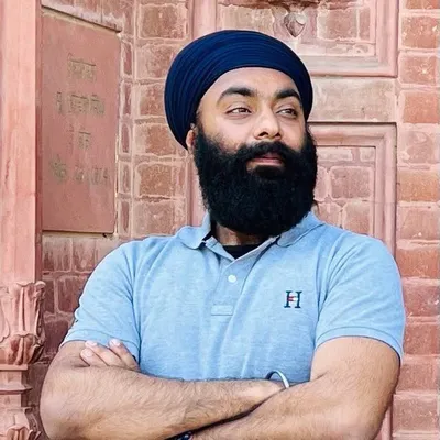 Gurmeet Singh| Energy Healer💫 |Trip Organiser 🇮🇳 profile