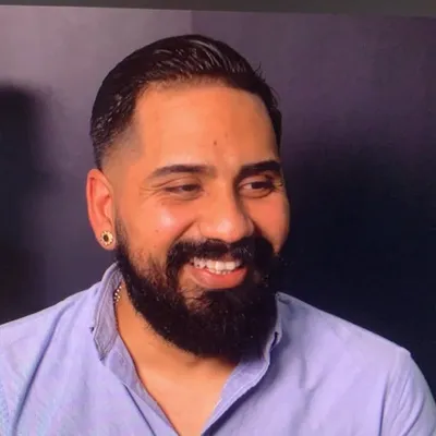 Handsy Artist | Gus Villalobos profile
