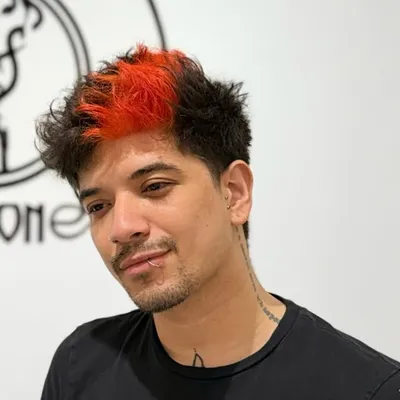 NYC Brooklyn Hairstylist profile