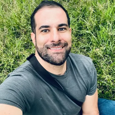 Gustavo Romero profile