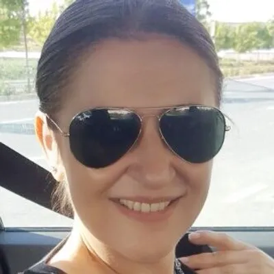 Güzide Yülek profile