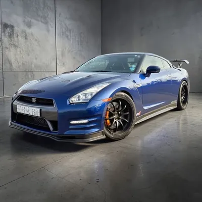 NISSAN GTR | BLACK EDITION profile