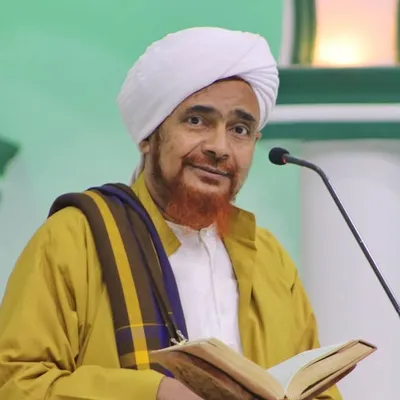 الحبيب عمر بن حفيظ -Habib Omar profile