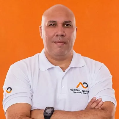 ADRIANO PERSONAL profile