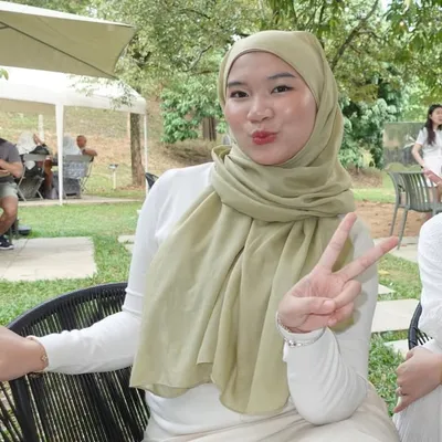 Hadzieah profile