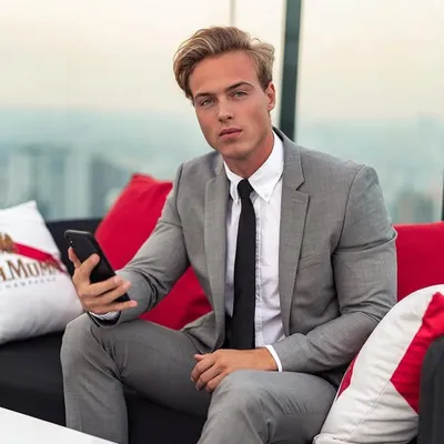 Hagen Richter profile