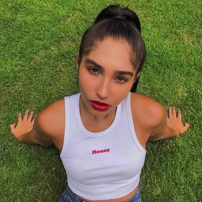 Hailey Borrero profile