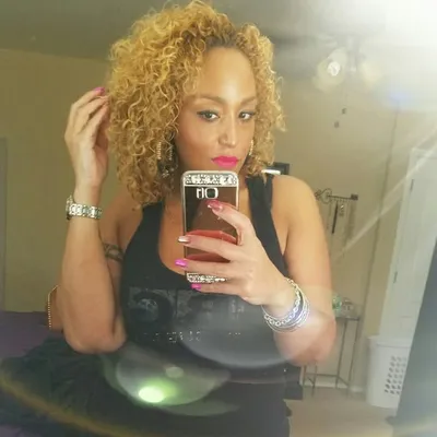 liza harris profile