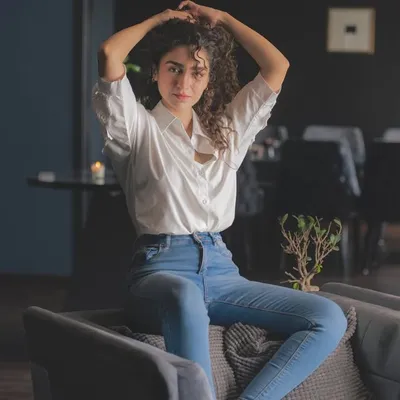 Hajra Yamin profile