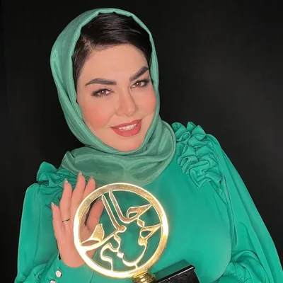 سرزمین حالم خوبه | فاطمه سادات profile